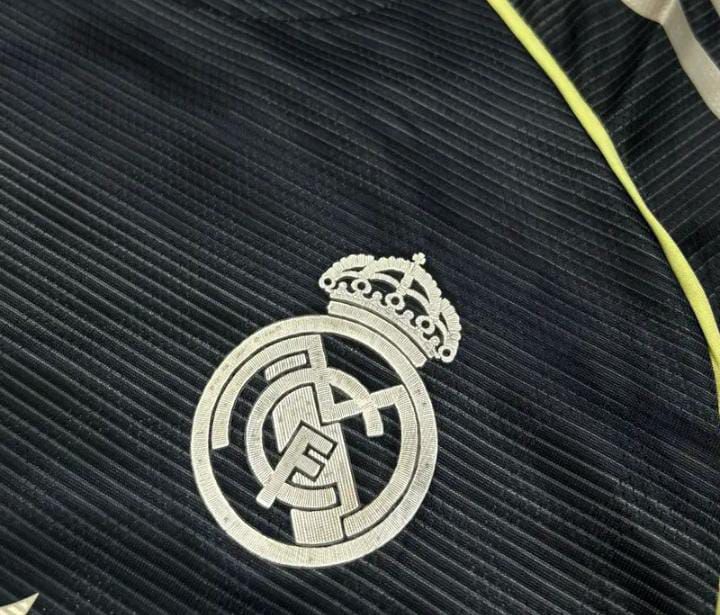Real Madrid Away 25/26 Fan Version