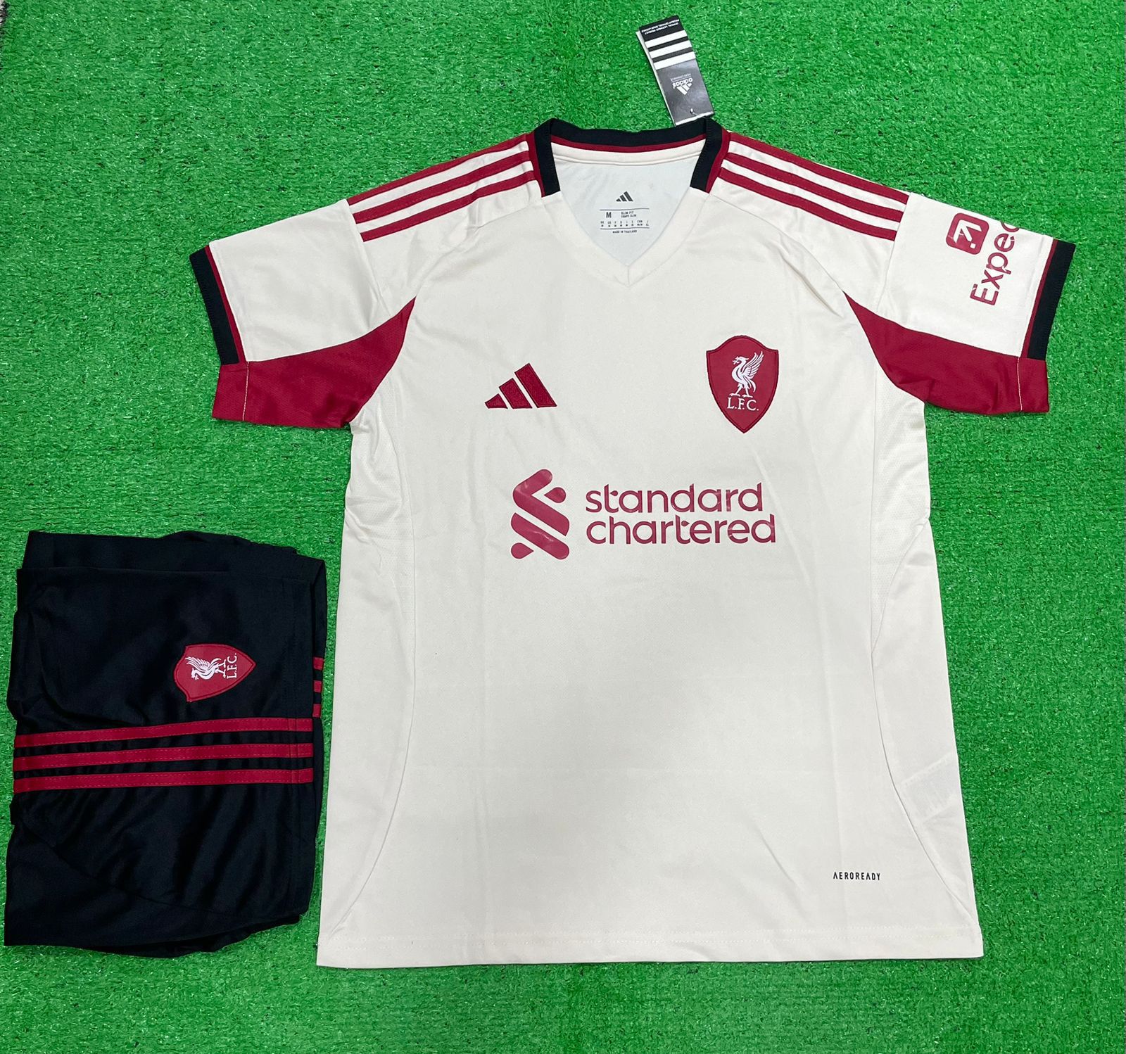 Liverpool Away 25/26 Full Kit